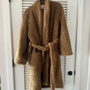 Pottery Barn Teddy Bear Robe